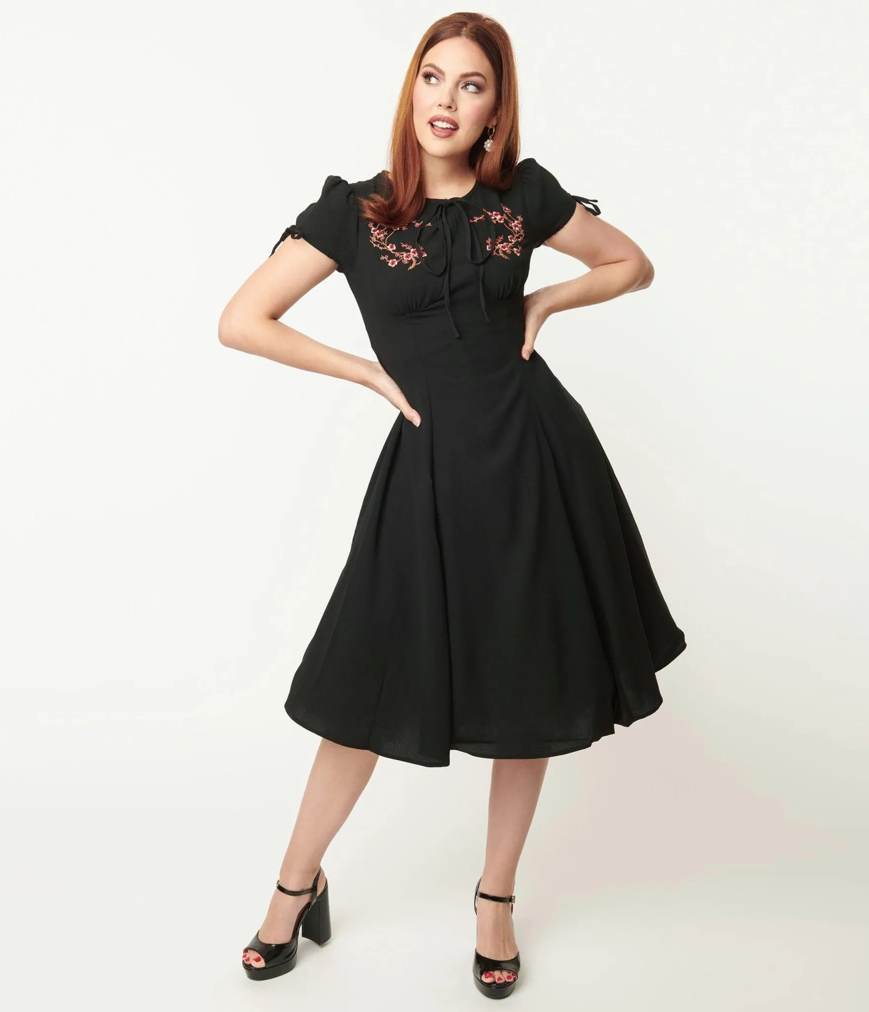 1940s Black Embroidered Pink Cherry Blossom Palmer Swing Dress