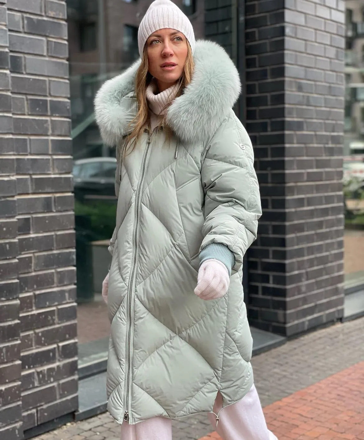 Amour Genuine Polar Fox Fur Down Filling Coat