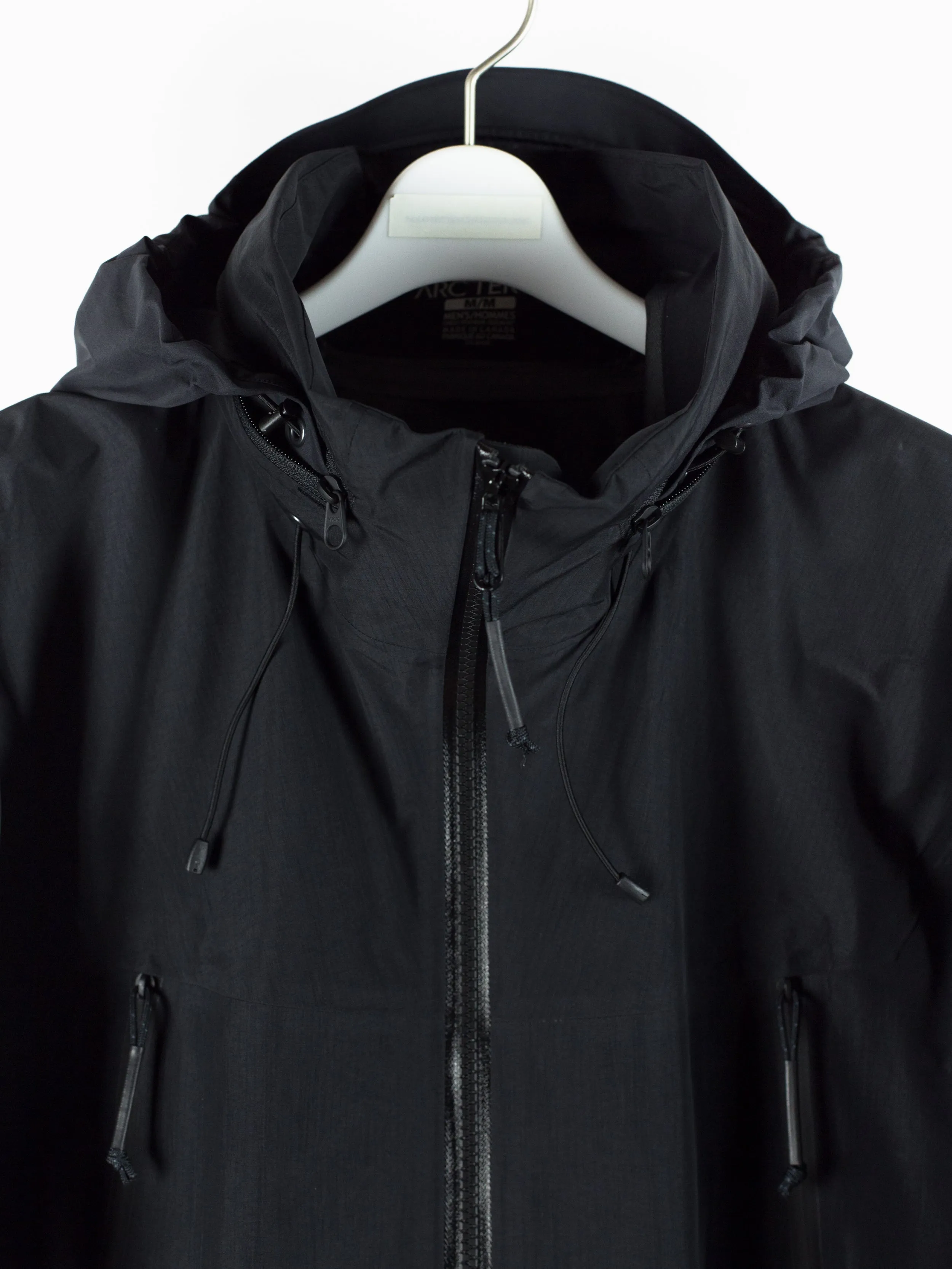 Arc'teryx LEAF Alpha Jacket Generation 2