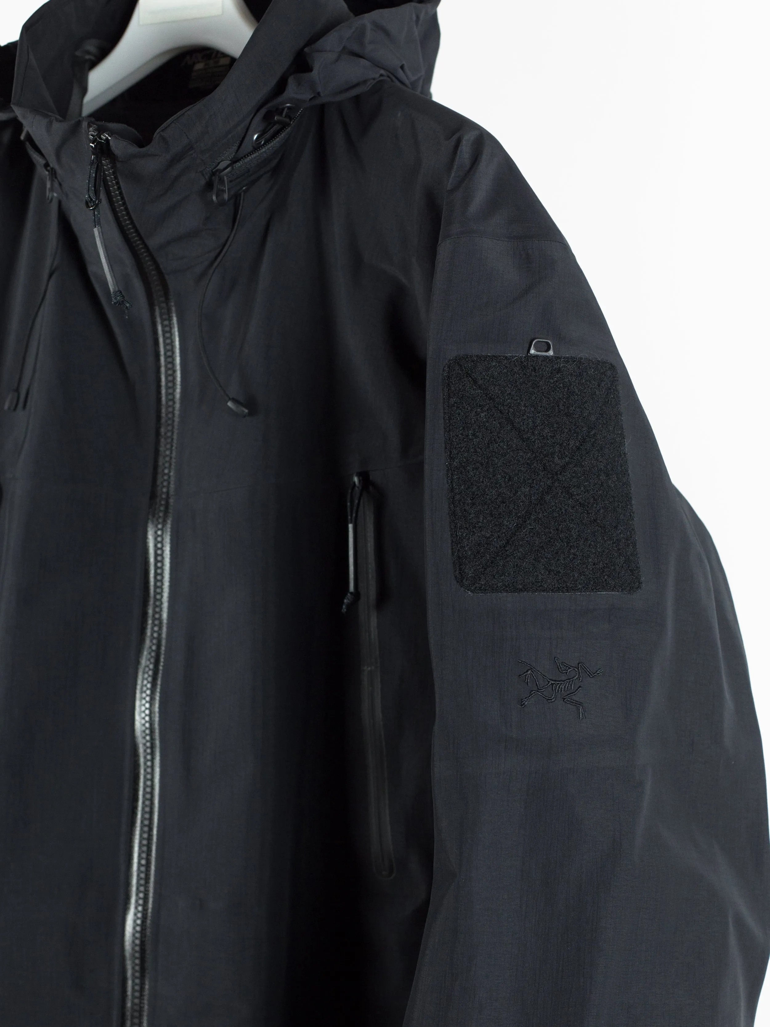 Arc'teryx LEAF Alpha Jacket Generation 2