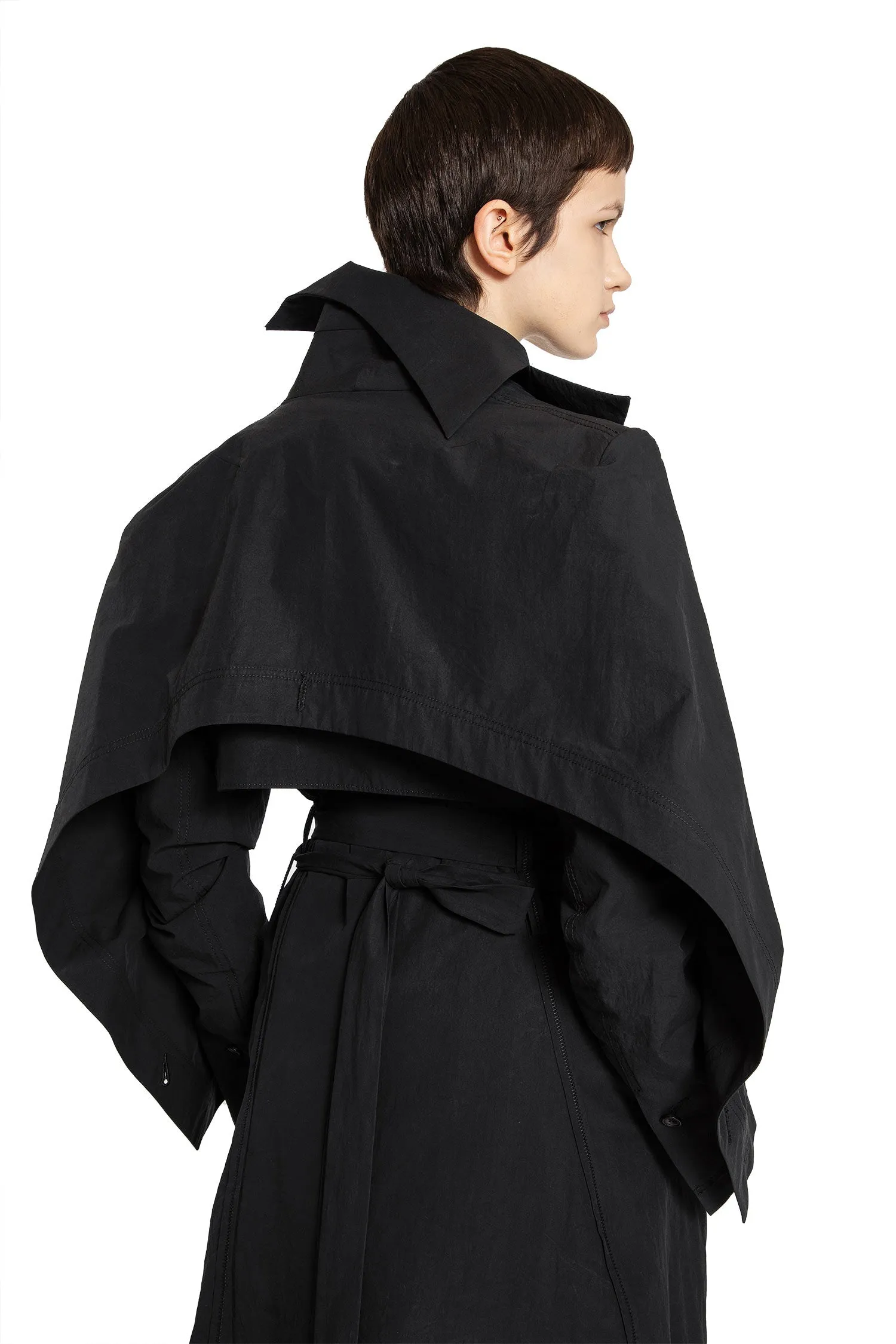 asymmetric collar coat by yehuafan