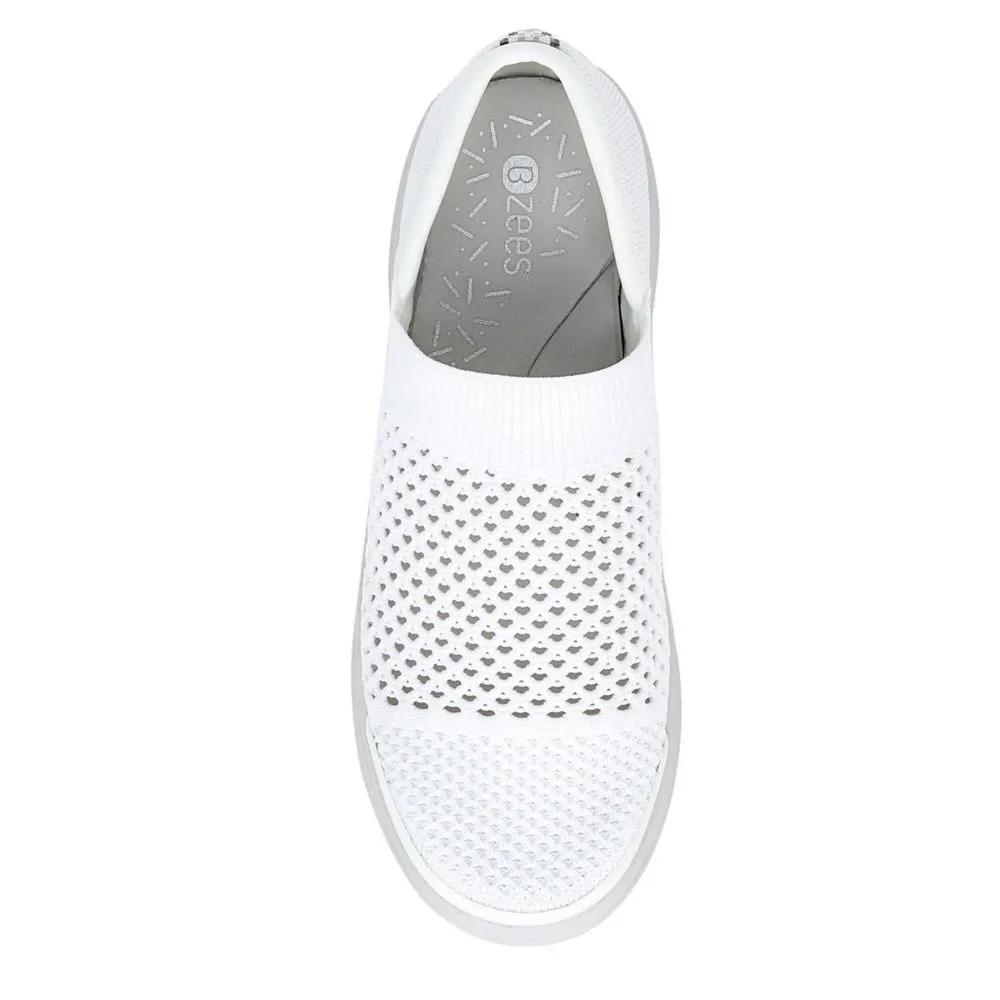 BZEES Women's Charlie Slip-On Sneaker