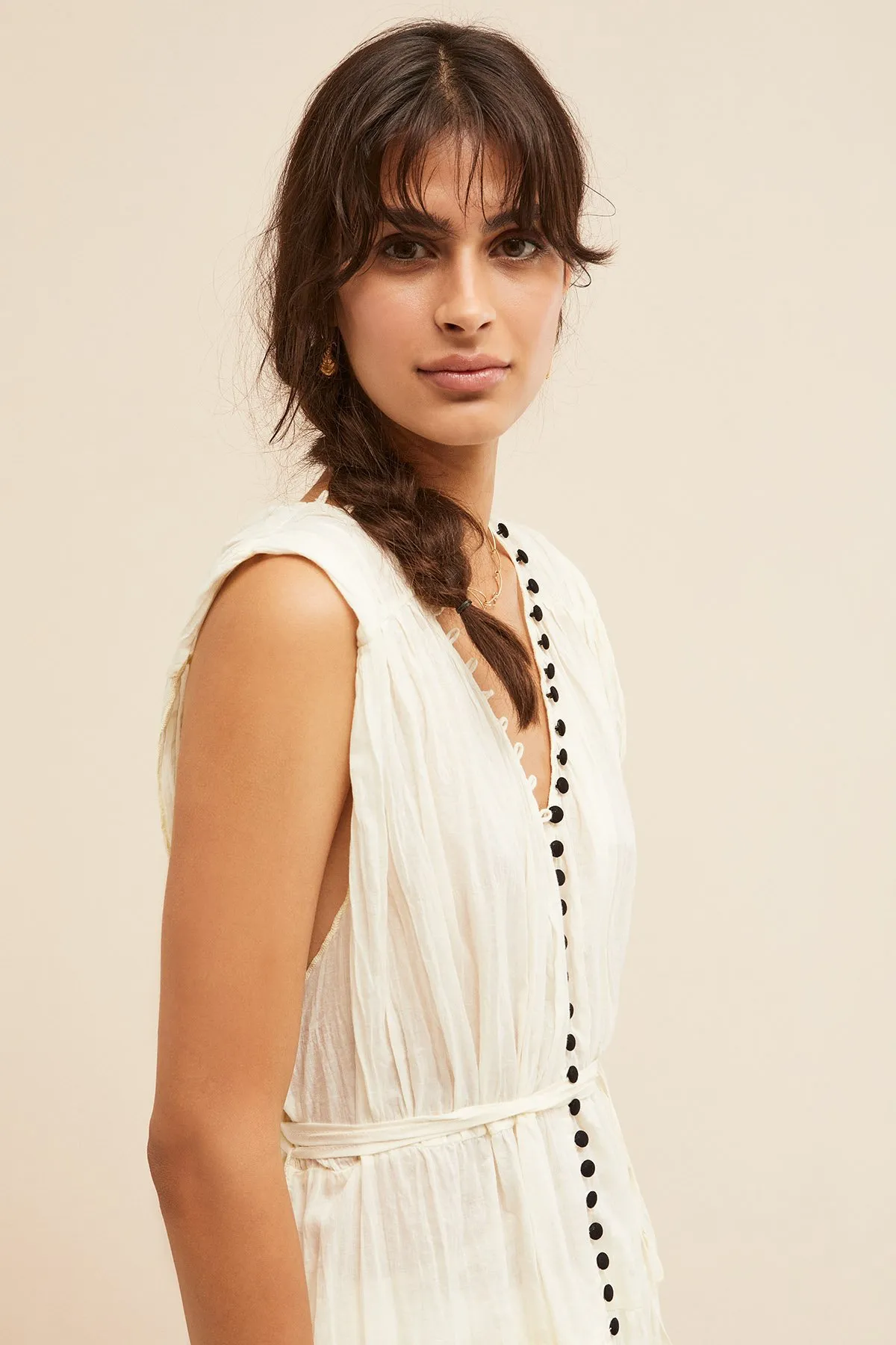 Cotton top with little buttons