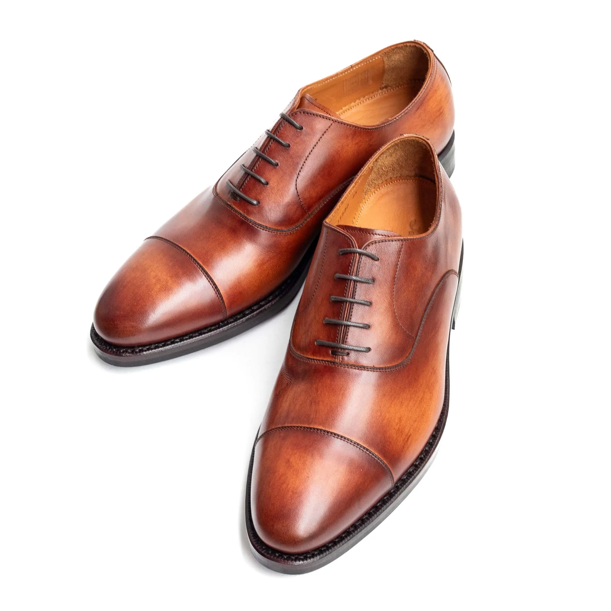 Men's Dainite Sole Oxford Cap Toe in Vegano Crust Marrone