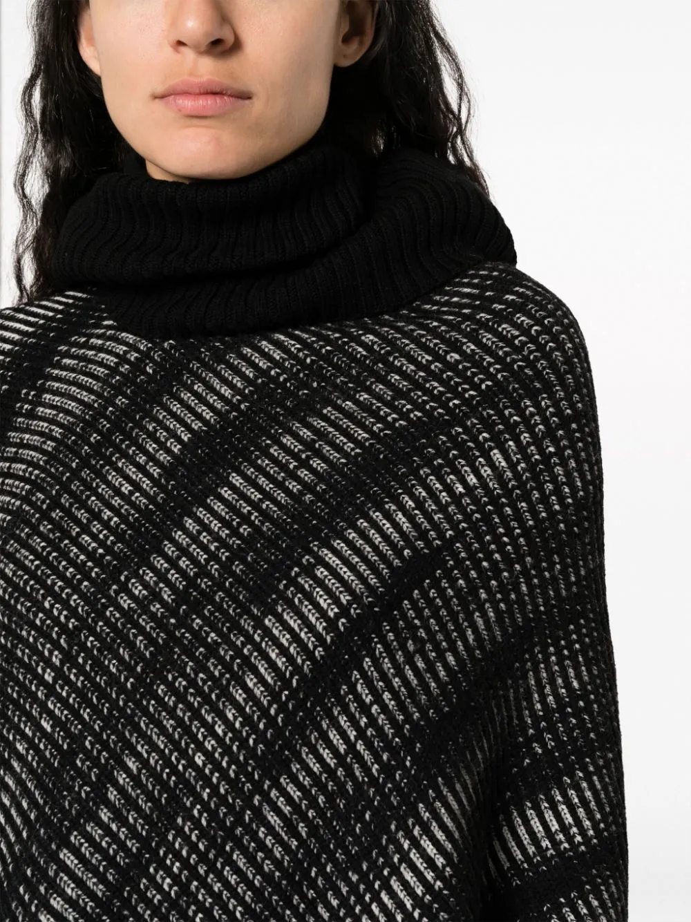 MISSONI Black Wool Roll-Neck Cape Women