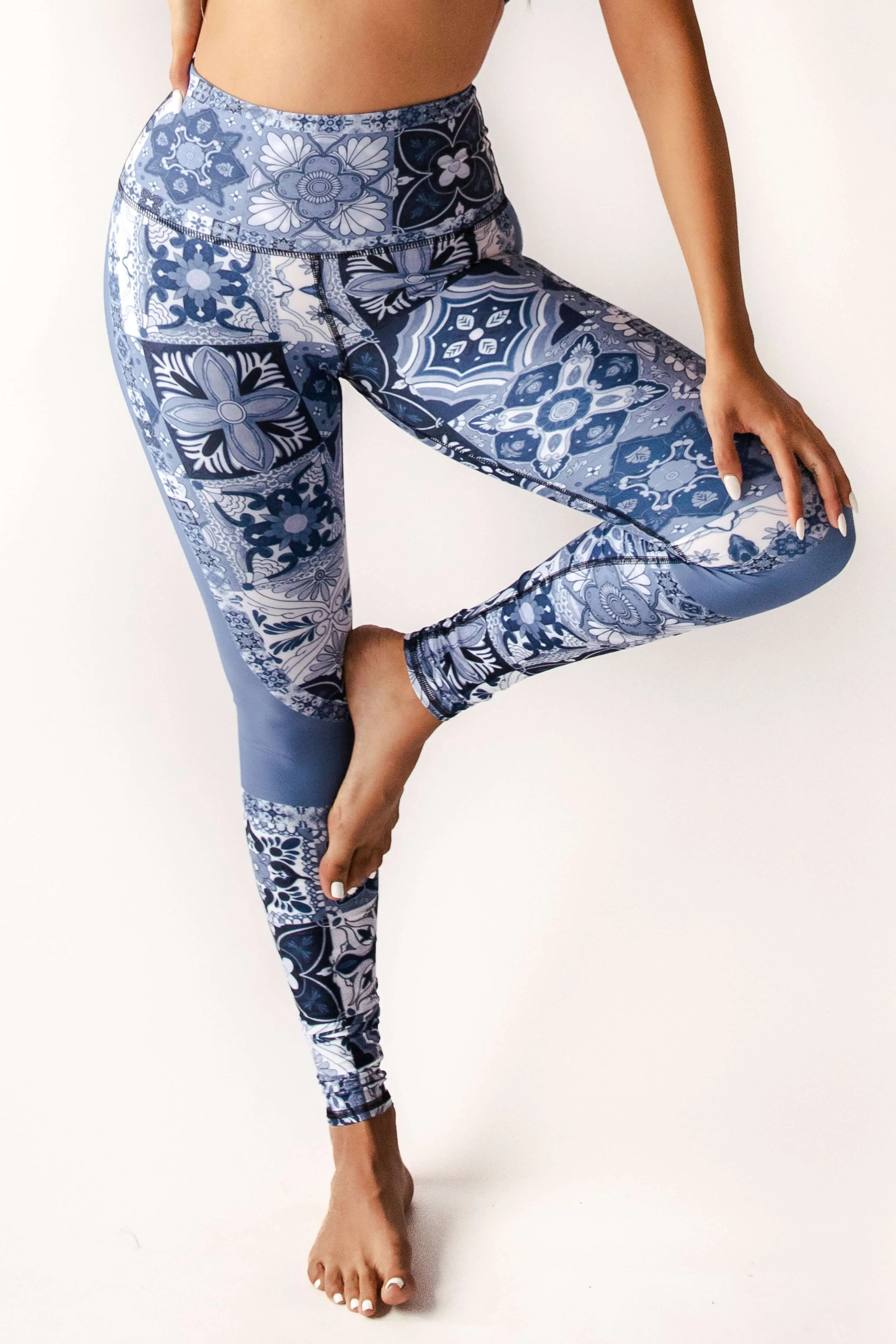 Blue Mosaic Printed Yoga Leggings