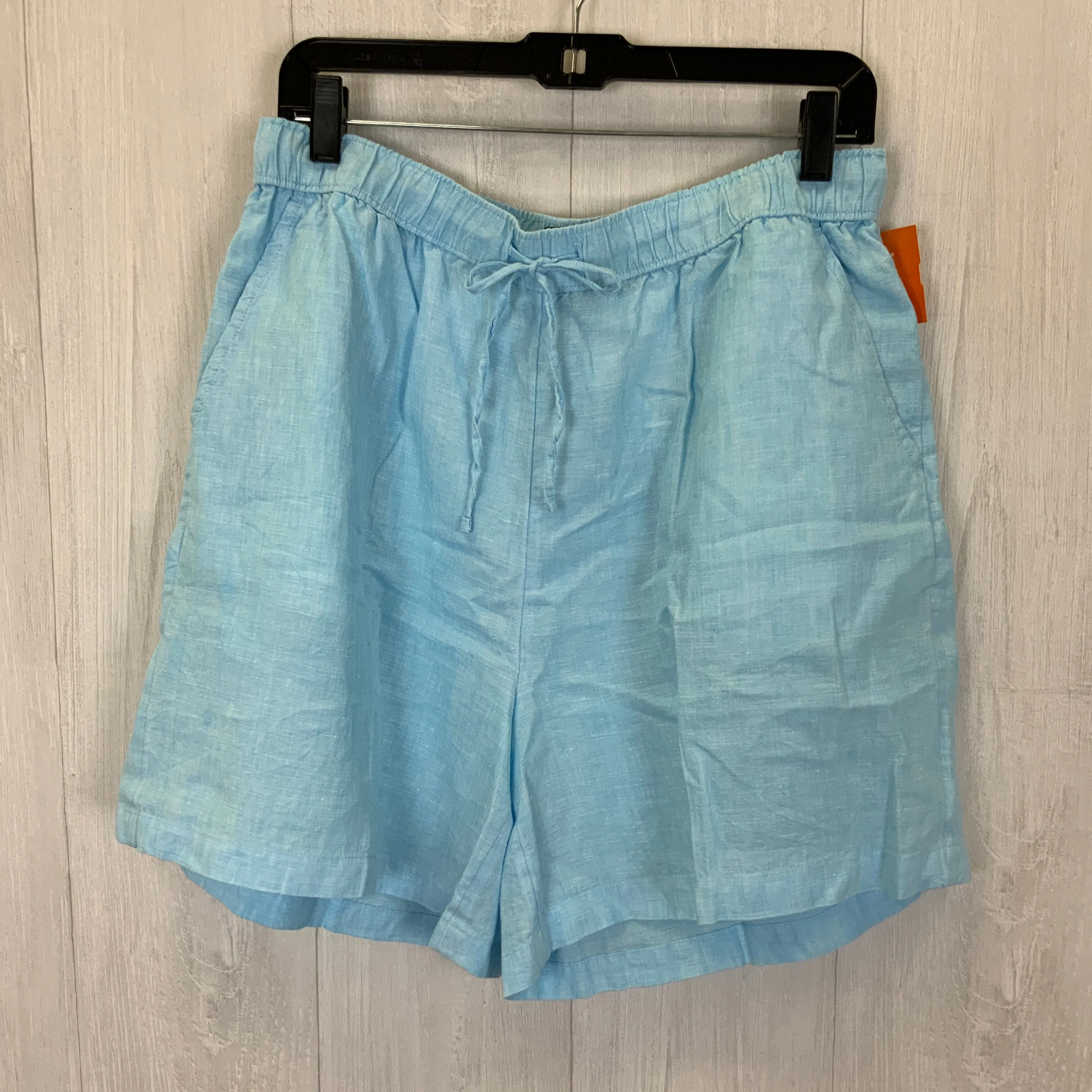 Tahari By Arthur Levine Shorts Size 6