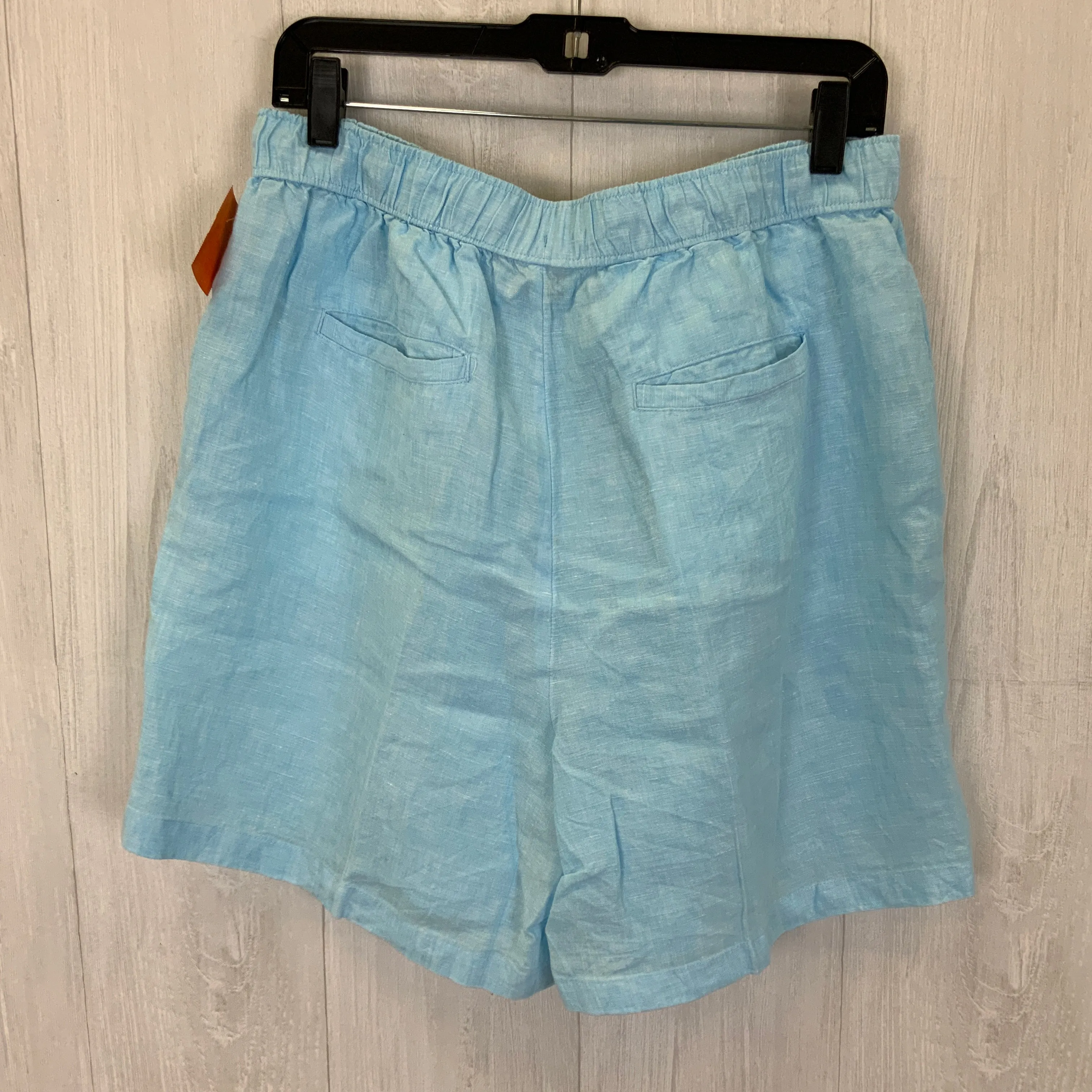 Tahari By Arthur Levine Shorts Size 6