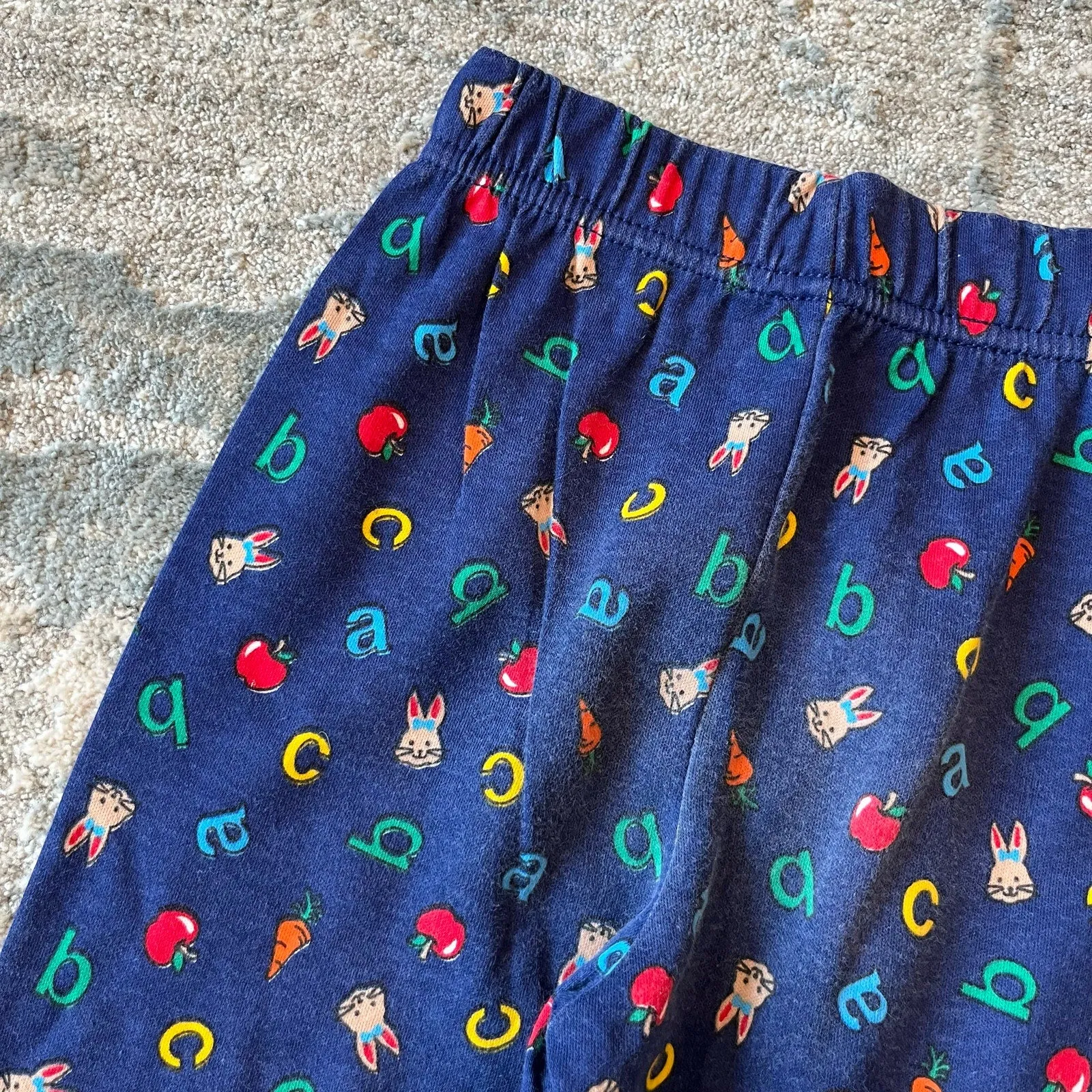 Vintage Healthtex Blue Alphabet Bunny Leggings 24 Months -> Retro Healthtex Blue Bunny Alphabet Leggings 24M