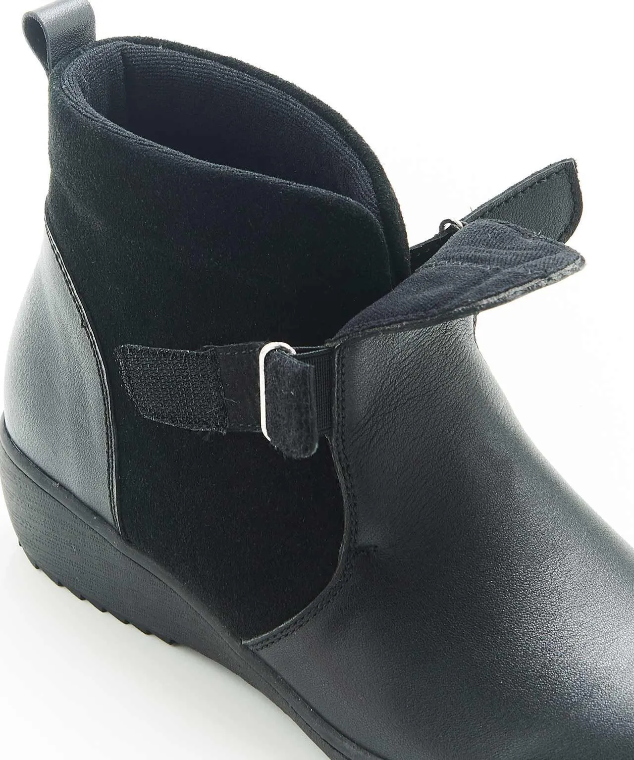 Warm and Easy Fasten Boots