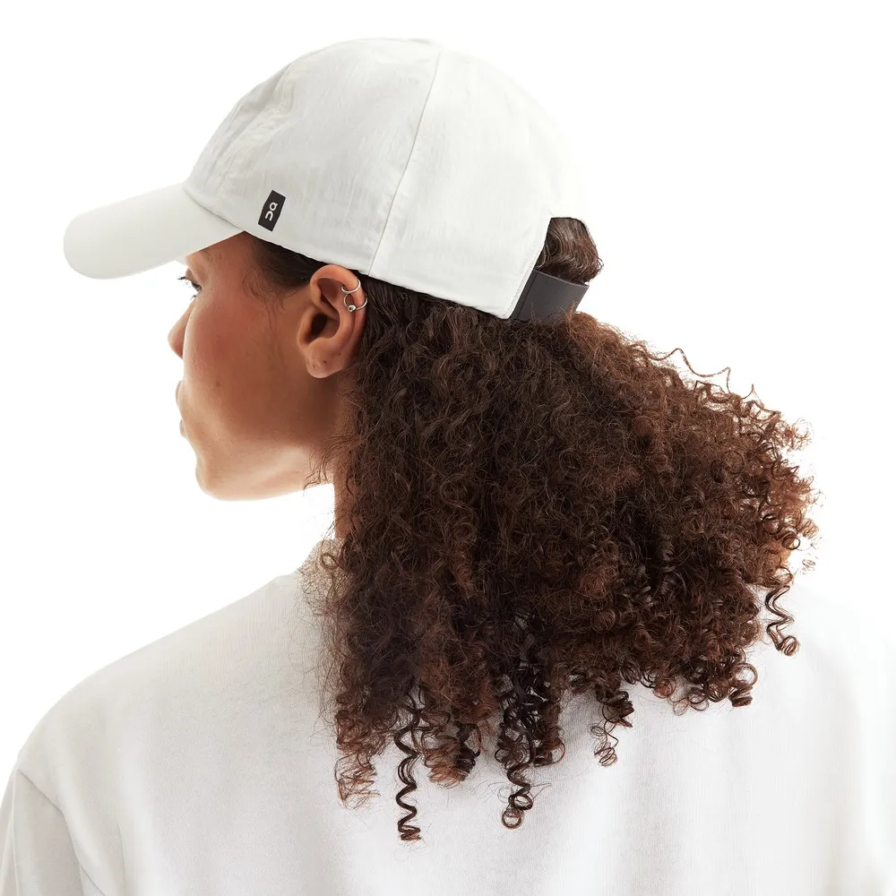 White Classic Baseball Cap | ZU66-G8NH On